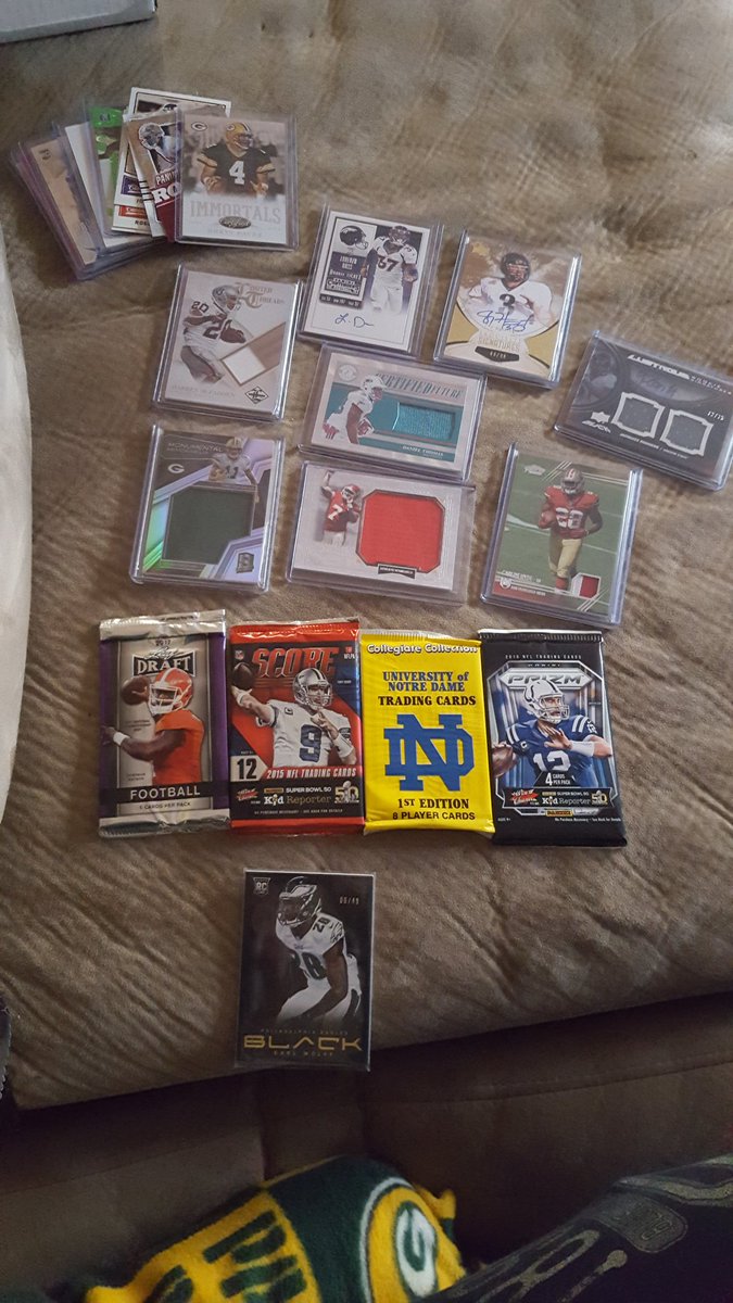 footballcrdonly's tweet photo. Thanks for the mailday @hbcollections19 from the fantasy football season! Sneaked some PC in there!  Appreciate it sir and looking forward to next year! https://t.co/zr7m6BRcTG