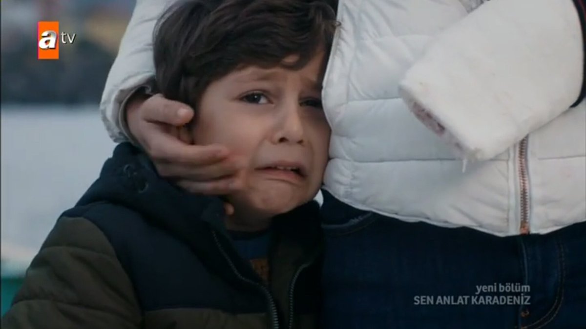 DiziciBagyan's tweet photo. Kime üzüleceğini bilememek... #SenAnlatKaradeniz #nefesiletahir https://t.co/mgwHTFX5i1
