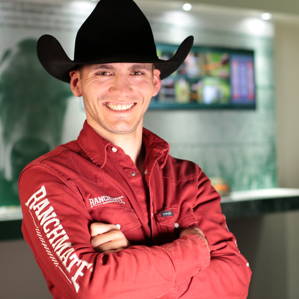 Ranchmate's tweet photo. We're so excited to have Ranchmate® sponsored saddle bronc rider, Joe Lufkin with us in the booth today at the World Ag Expo (Booth 1427, in Pavilion A)! Use the discount code JOELUFKIN2018 and get 10% off your entire order on the Ranchmate website.
#WorldAgExpo #WAE2018 https://t.co/DlRqkrik5o