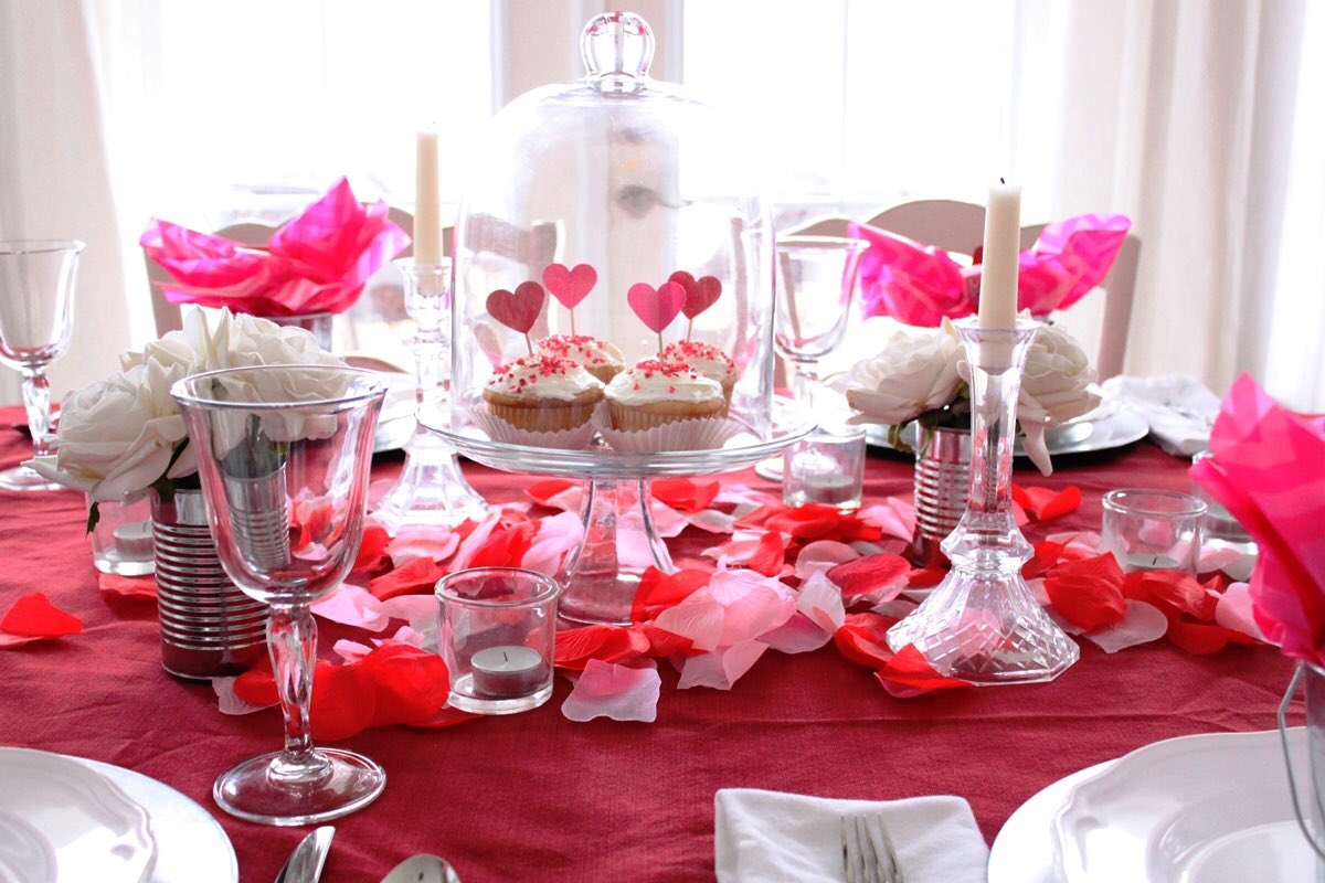 It’s never to late to plan a nice romantic dinner for your valentine! 