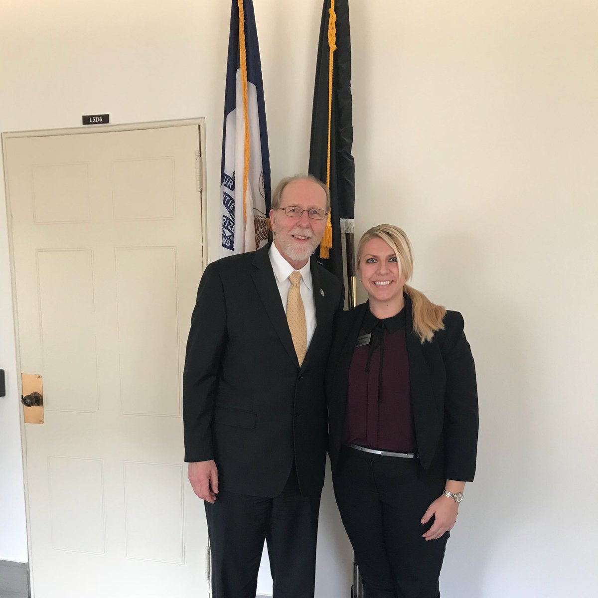TechnologyIowa's tweet image. We’re at the @CompTIAAdvocacy #CompTIAFlyIn with @daveloebsack advocating for #IowaTech and the #CHANCEinTech act. Thanks for your time, Congressman!