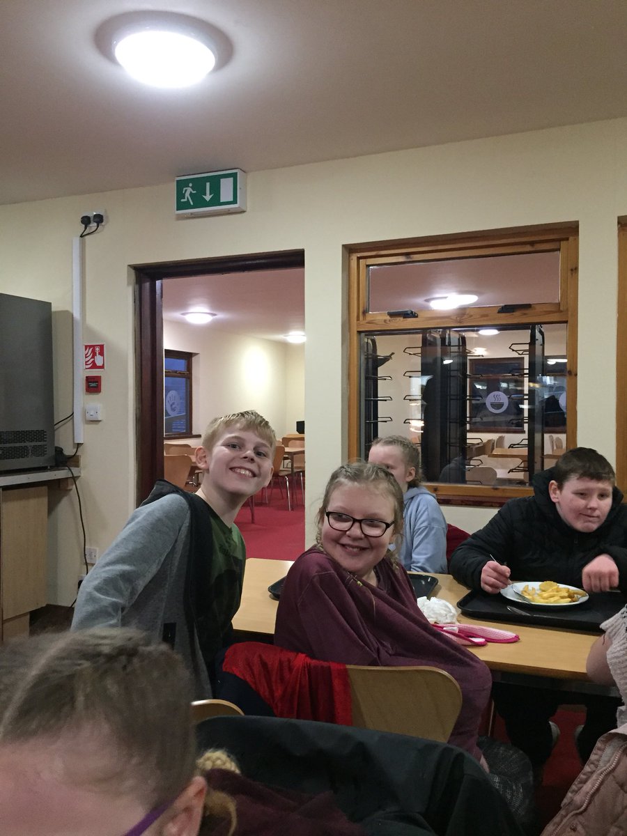 LangleesPS's tweet photo. Best meal ever .. after a snowy afternoon at Dalguise ! #widerexperiences https://t.co/UYuTHNumQs