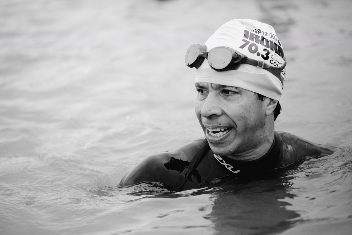 gisselleapa's tweet photo. Pausa en la #ChampionsLeague para contarles que este monstruo de la foto representará a Colombia en el #Ultraman @UltramanFlorida. Se llama @jcandradeo y entrenó como un salvaje para lograrlo. Tres dias de candela desde este viernes. #ULTRAPEPE #TRIATLON #VAMOSCOLOMBIA🇨🇴 https://t.co/VdGbibONO9