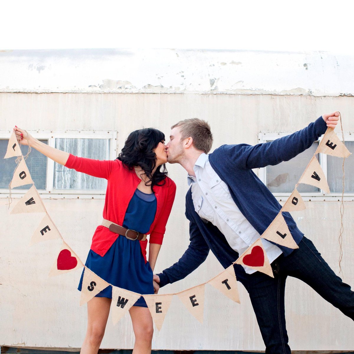 Shutterfly's tweet photo. Last chance! Share a photo of your Valentine with #ShutterflyCupidSweeps for a chance to win $300 Shutterfly credit by tomorrow, Feb 15. Please make sure your account is public. https://t.co/D778VwGhOG https://t.co/gb8ZKl5C4s
