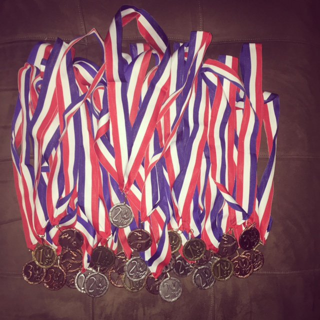 FWISD_CTE's tweet photo. Medals, medals, medals! Paschal High School had 48 out of their 68 student competitors win at Area 7 FBLA Competitions and move on to state-level competition! Future Business Leaders of America (FBLA) brings business and education together! #PaschalHigh #FortWorth_ISD #Texas_FBLA https://t.co/eW6GTPD5lr