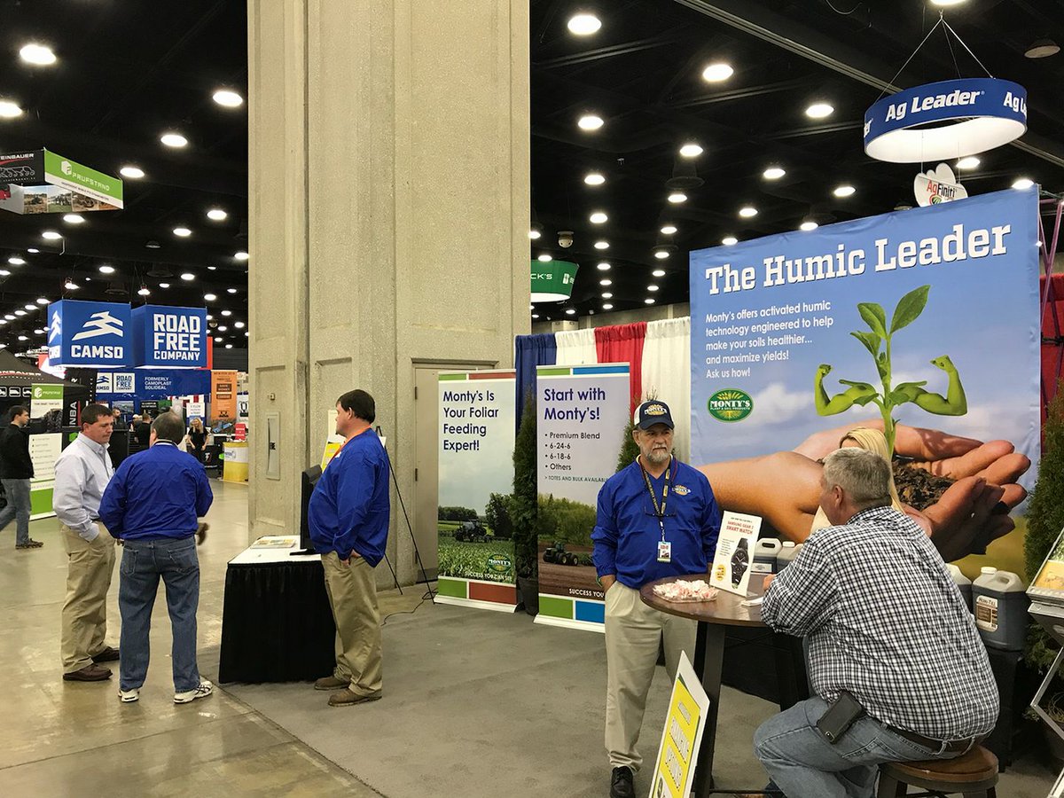montysplantfood's tweet photo. Day 1 of the @KYNFMS Our team is ready to talk farming so stop by booth 7765! #Farm2018 #NationalFarmMachineryShow https://t.co/W7SjbuunBv