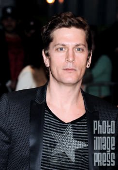 Happy Birthday Wishes to going out to Rob Thomas!        