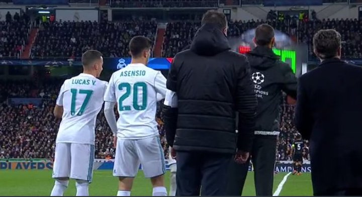 Minuto 78, entra #LucasVazquez y sale #Casemiro, entra Marco #Asensio y sale #Isco. #RealMadrid 1-1 #PSG