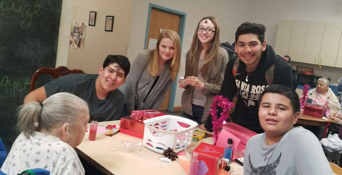 Dominica_Chavez's tweet photo. Day 3 of #BPAWeek2018: Santa Rosa High BPA spread lots of love with Valentine's crafts at our local assisted living! #BPAAllDay #IAmNMCTSO @National_BPA https://t.co/wbgWudEhOA