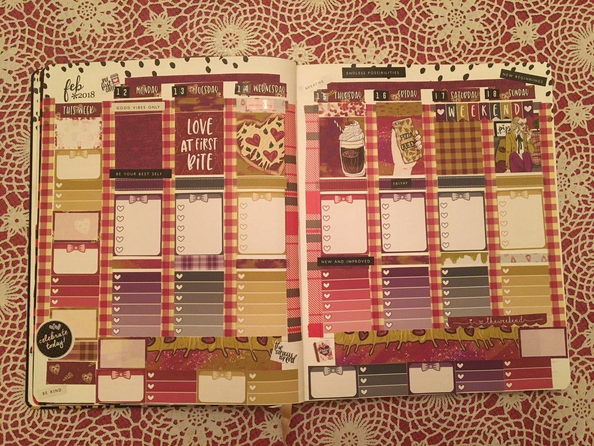 AceWhitehead's tweet image. #Layout #weeklylayout #planner #planneraddict #plannerstickers #plannerlife #plannercommunity #washitape #stickers #beayoutifulplanningprintables #beayoutifulplanning #pizza #pizzastickers #loveatfirstbite