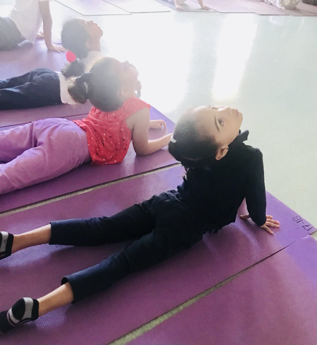 SoLawEastYoga's tweet photo. Open heart, open mind. #ValentinesDay #Sleeyoga #kidsyoga #yogainschools https://t.co/QkqQXKk4dQ