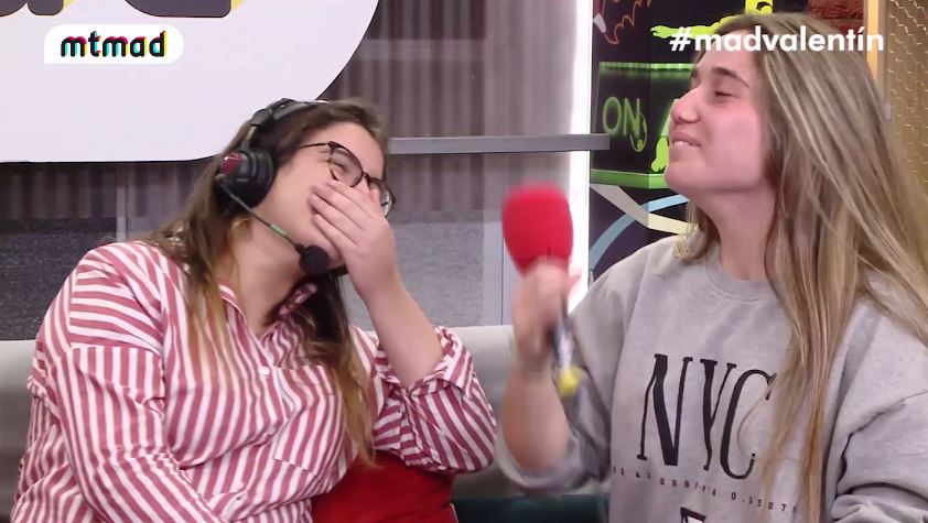 mtmad's tweet photo. ¡La @LucLoren y @SergiPedrero a lágrima viva con la sorpresa a @lauratebar de @andreajimtol! https://t.co/xyrMKVvvPT #MadValentin https://t.co/3MwguelnRJ