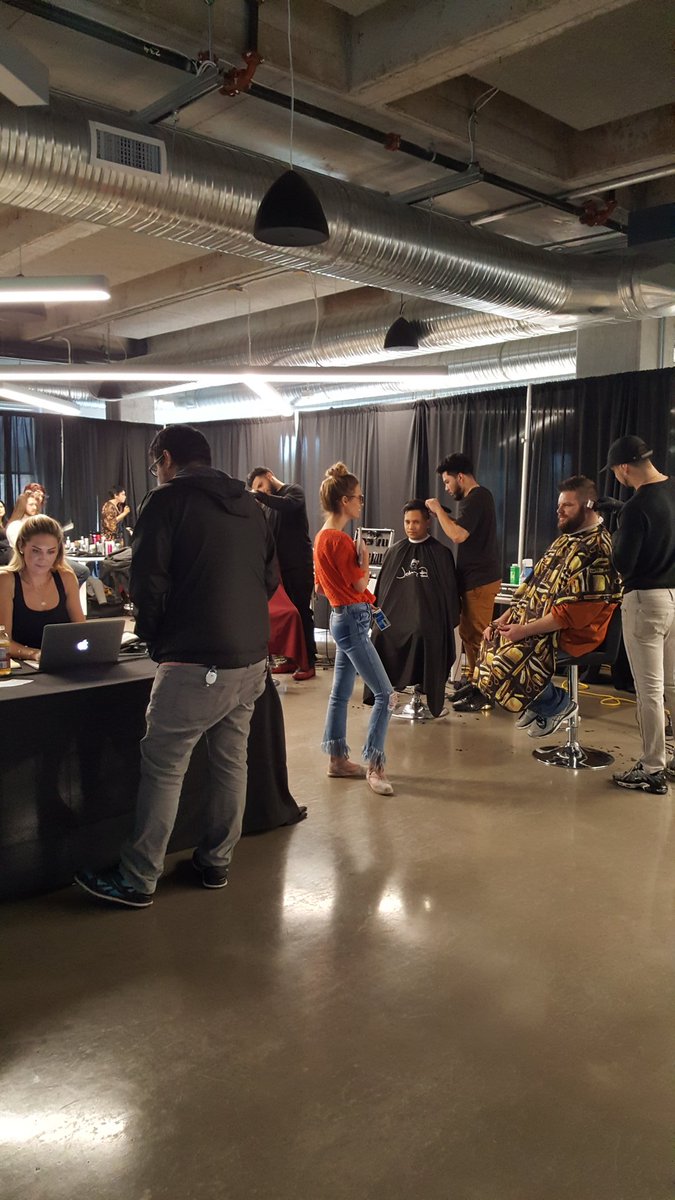 jasideshow's tweet photo. Beard trims, manicures and blowouts, OH MY! @goPRIV is helping us look good on Valentine's day #InsideIndeed https://t.co/8VUEFxffCt