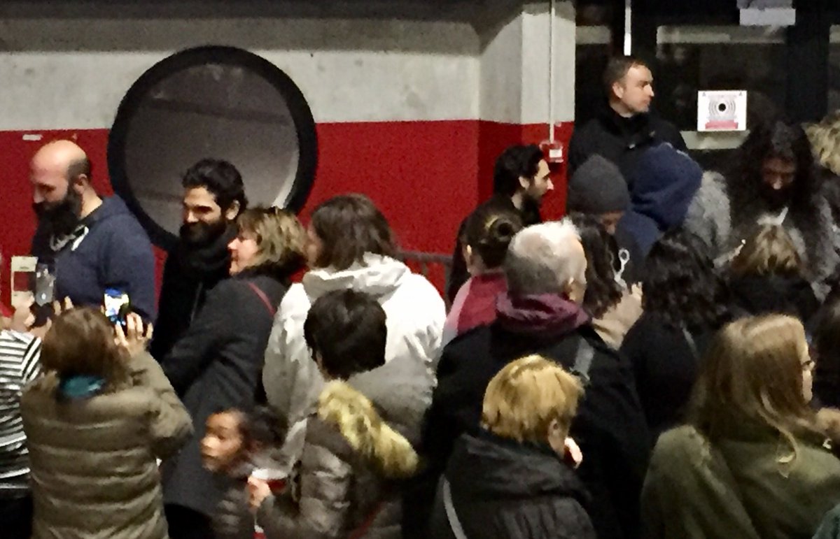 PrkPrjo's tweet image. I still share some photos from sunny Marseille on 3.2.2018 ☀️
@JesusSpectacle @mike_massy   #mikemassy 

And the next stop of the tour in Amneville 17.2.2018 🎶👏👍