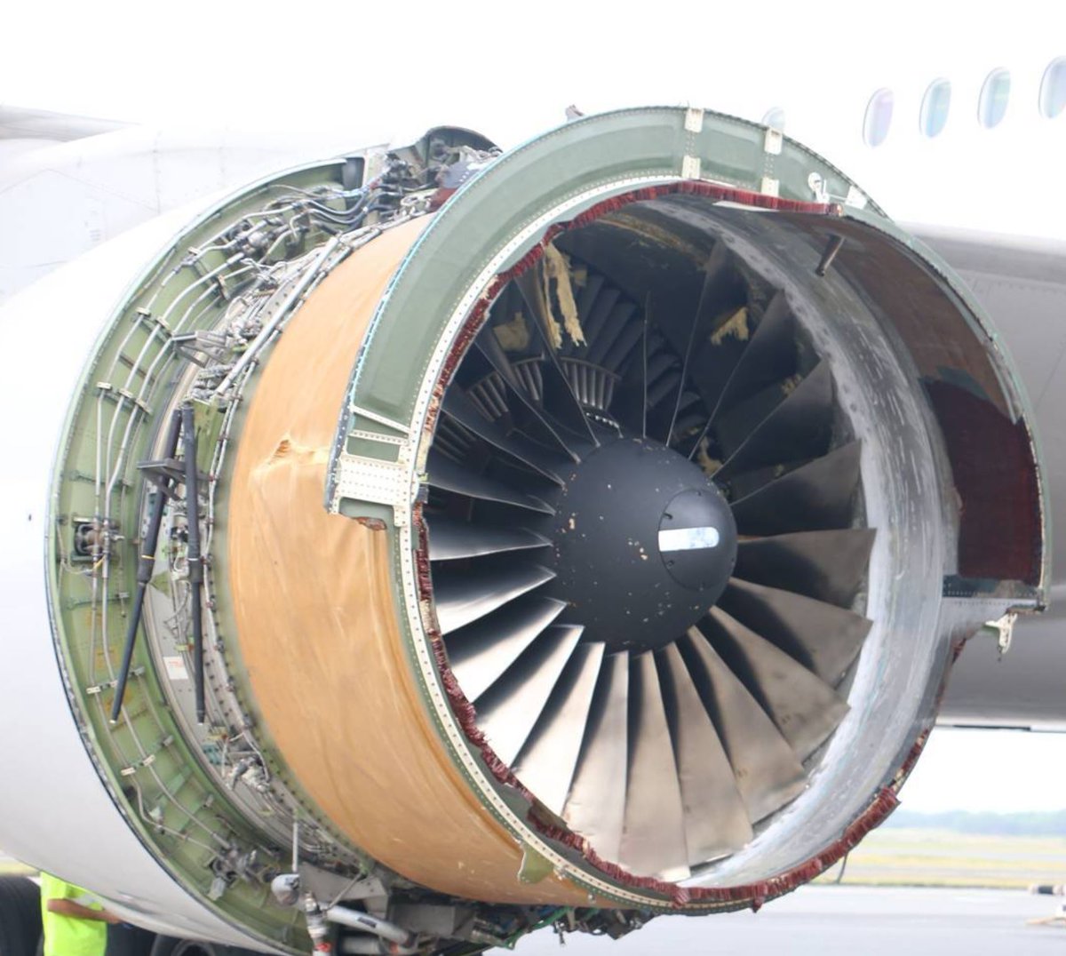 The damaged engine of United Flight 1175. : aviation