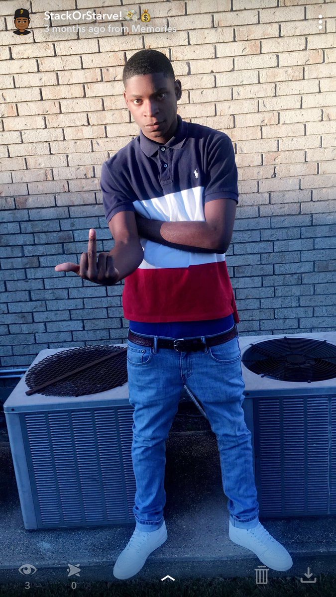 silas_plummer's tweet image. Never asked no nigga for no hand out! Fuck ah Nigga!! #str8LikeDat!