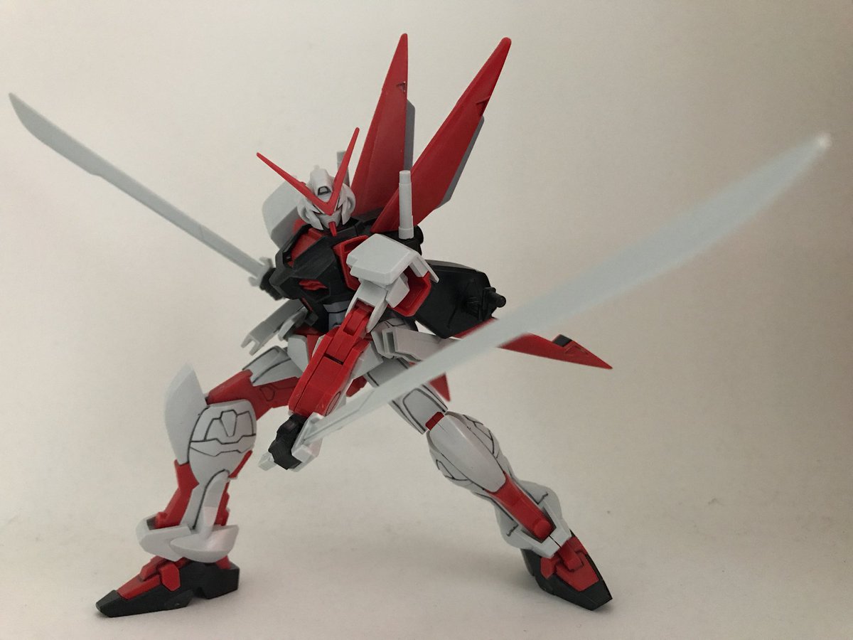 ガンプラ下手ポージングbot こんな感じでどうでしょう 腰にひねりを入れたり 足を大胆に開いてみるとダイナミックなポーズが撮れますよ 見たところ新キットの方のレッドフレームのようなのでもっとがっつりとした動きのあるポーズが取れると思います ガンプラ下手ポージングbot こんな感じでどうでしょう 腰にひねりを入れたり 足を大胆に開いてみるとダイナミックなポーズが撮れますよ 見たところ新キットの方のレッドフレームのようなのでもっとがっつりとした動きのあるポーズが取れると思います