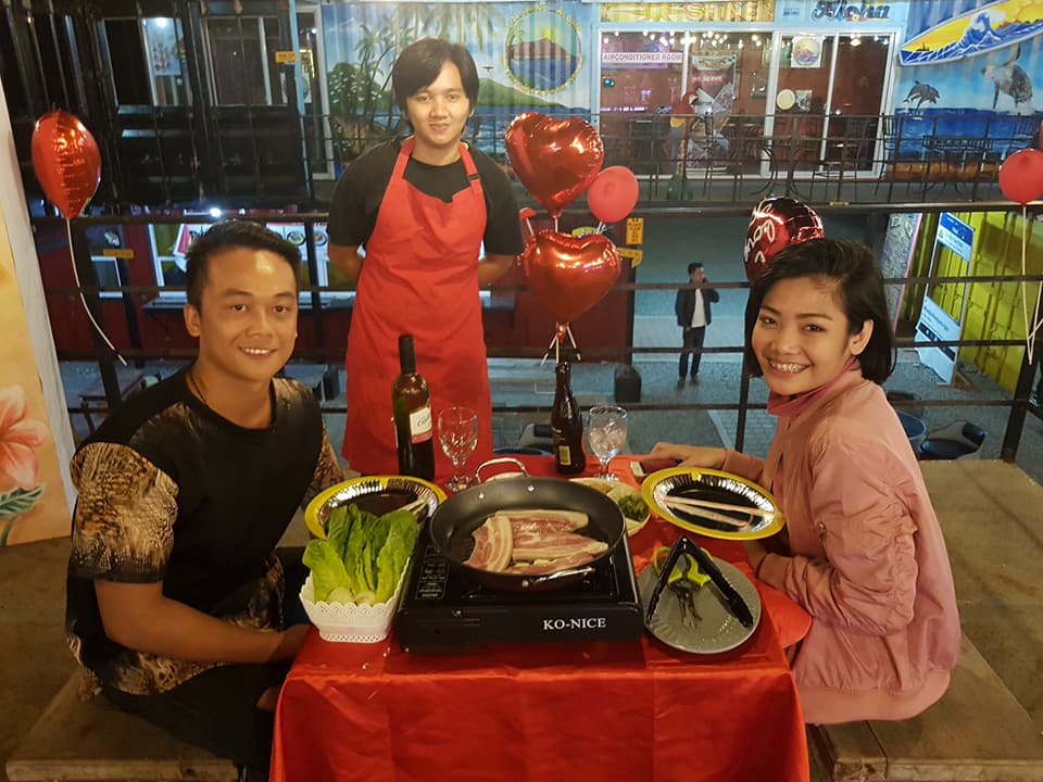IarWest's tweet photo. Valentines day 💕❤️ https://t.co/EfAzFLguBX