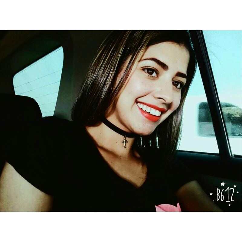 Yesemi18's tweet image. 😬😁