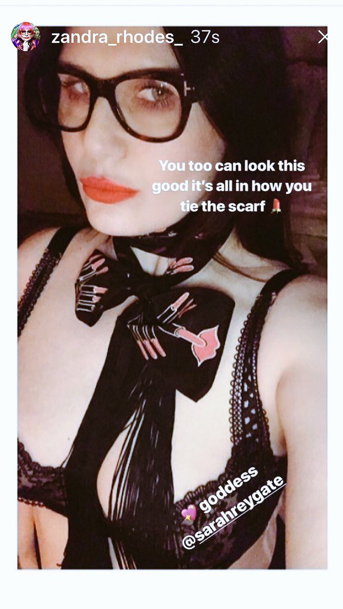 Thank you <a href="/Zandra_Rhodes/">Dame Zandra Rhodes</a> <a href="/gracewoodward/">grace woodward</a> for the most stunning #tasselled #silkscarf  💄💋it's perfect ❤️❤️❤️#makeupartist