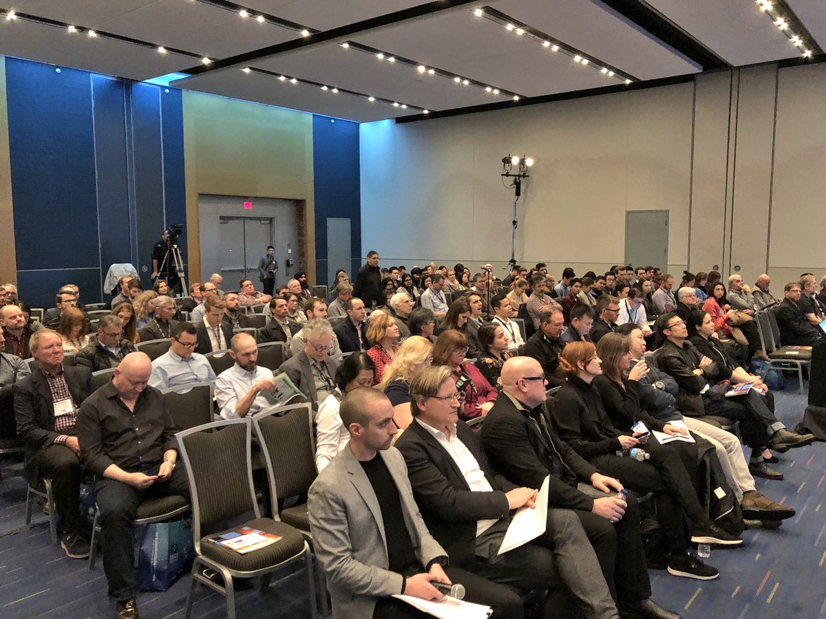 CdnArch's tweet photo. Our editor @AdeleWeder introduces the @BUILDEXshows’ #BuildexVancouver #viewsfromtheedge session on ‘Disruption’ at the Vancouver Convention Centre. #buildexvan https://t.co/kc2OjpTKE6