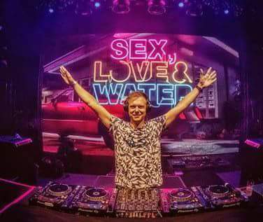 kessam56's tweet image. Happy #ASOTDAY everyone #ASOT #Trancefamily @asot @arminvanbuuren 🌟🔝🔝🌟