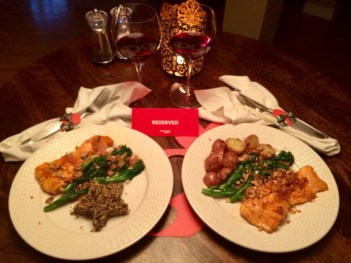 3kingalings's tweet photo. Here’s @3kingalings @ChefsPlateCA #CPDateNight Seared Salmon & Champagne Reduction. Used coconut sugar and quinoa as well for restricted lifestyles as well! Absolutely #delicious and definitely #CP2Win ! https://t.co/5jNQVQgdu7