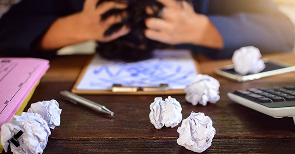 Employee engagement has its benefits - greater productivity, quality of work and employee retention - but it also has a negative side to it that leaders should take into account: ow.ly/Uaa830ipfeS #Leadership #WednesdayWisdom