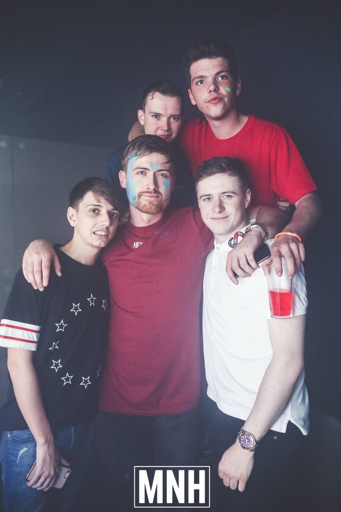 <a href="/TommyMacfarlane/">Tommy MacFarlane</a> <a href="/SanctuaryGLA/">The Sanctuary</a> <a href="/SanctuaryGLA/">The Sanctuary</a> #FlirtyPanda  Watch out guys that smile says it all 😜