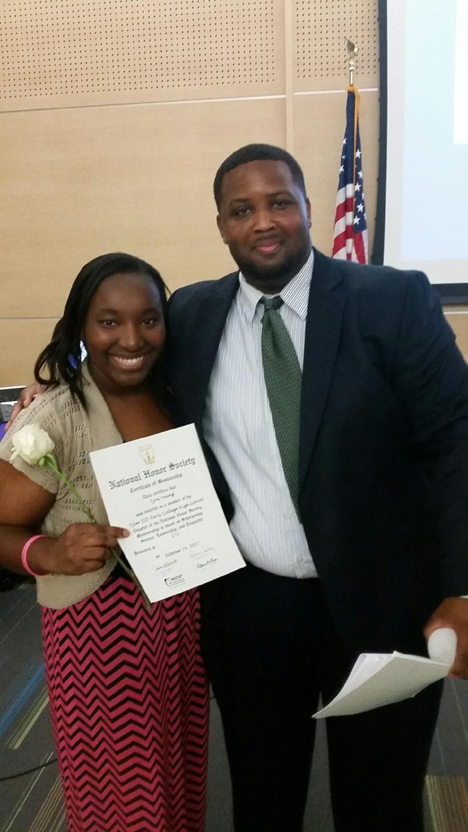 NHS_ECHS's tweet photo. #tb to October when @echstylerisd had its first NHS Induction Ceremony. https://t.co/tsa1hwQYgY