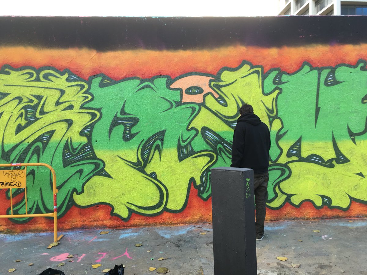 MumAline's tweet photo. Retweeted streetartgallery (@streetartgall):
#gettinup #SRAM #workinprogress #graffiti https://t.co/du1QoaQFZh https://t.co/R9xSHSsefx