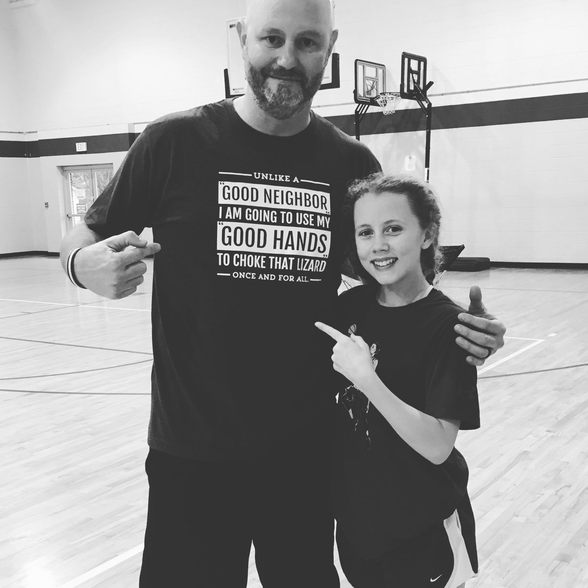 CoachVick_CHS's tweet photo. Bailey horse laughed at my shirt today. Other girls where like, what, I don’t get it. #vistyle https://t.co/3Uly7k3bRN