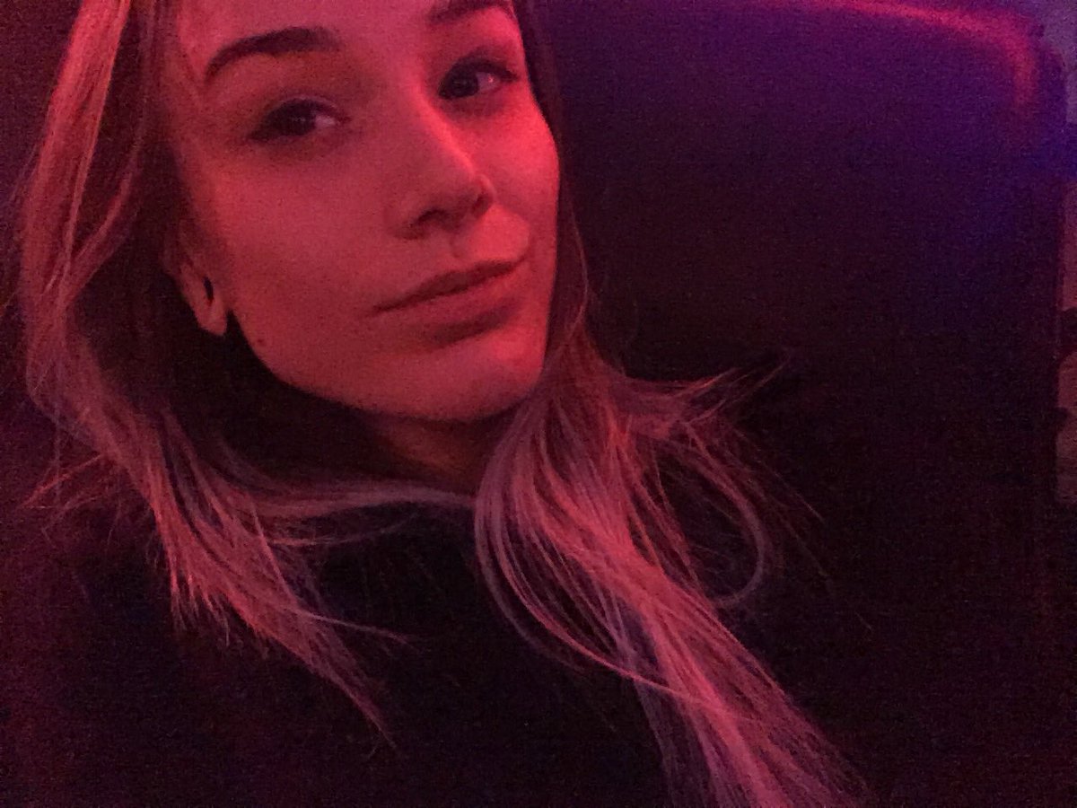 paymeshithead's tweet photo. Taking Myself on a Valentine’s date because no one is truly worthy of My company...least of all you. Be useful and foot the bill:

Cannabis treats: $40
Dinner and drinks: $50

Google wallet: tightesttoes@gmail.com 

#findom #goddess #worshipme #payme #paywomen https://t.co/JeiR8BJxSy