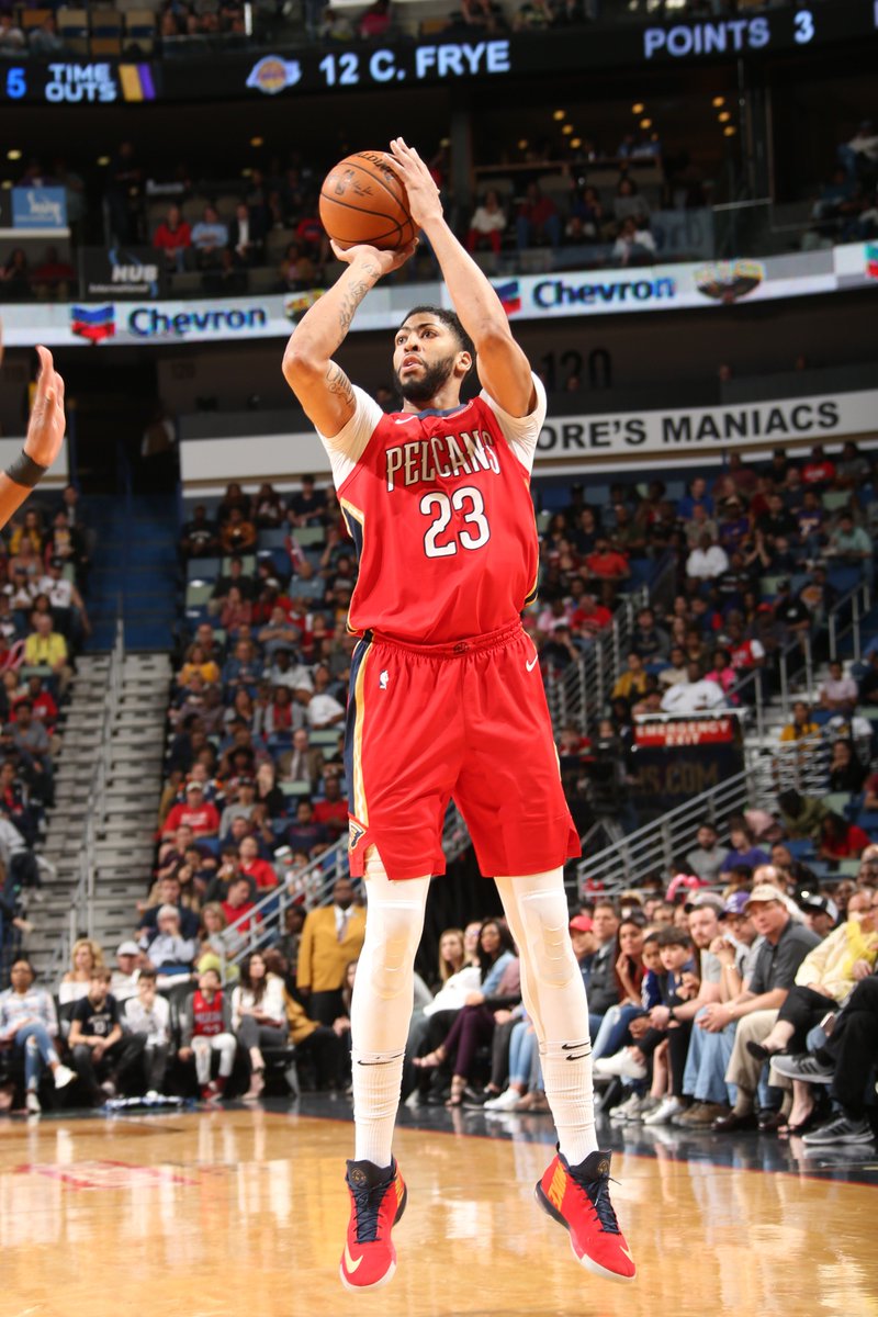 NBA's tweet photo. Tie a franchise high with 139 PTS☑️
42 PTS, 15 REB for Anthony Davis☑️
Protect home court☑️

@PelicansNBA 139 I @Lakers 117

#DoItBig https://t.co/aDq5O77BRW