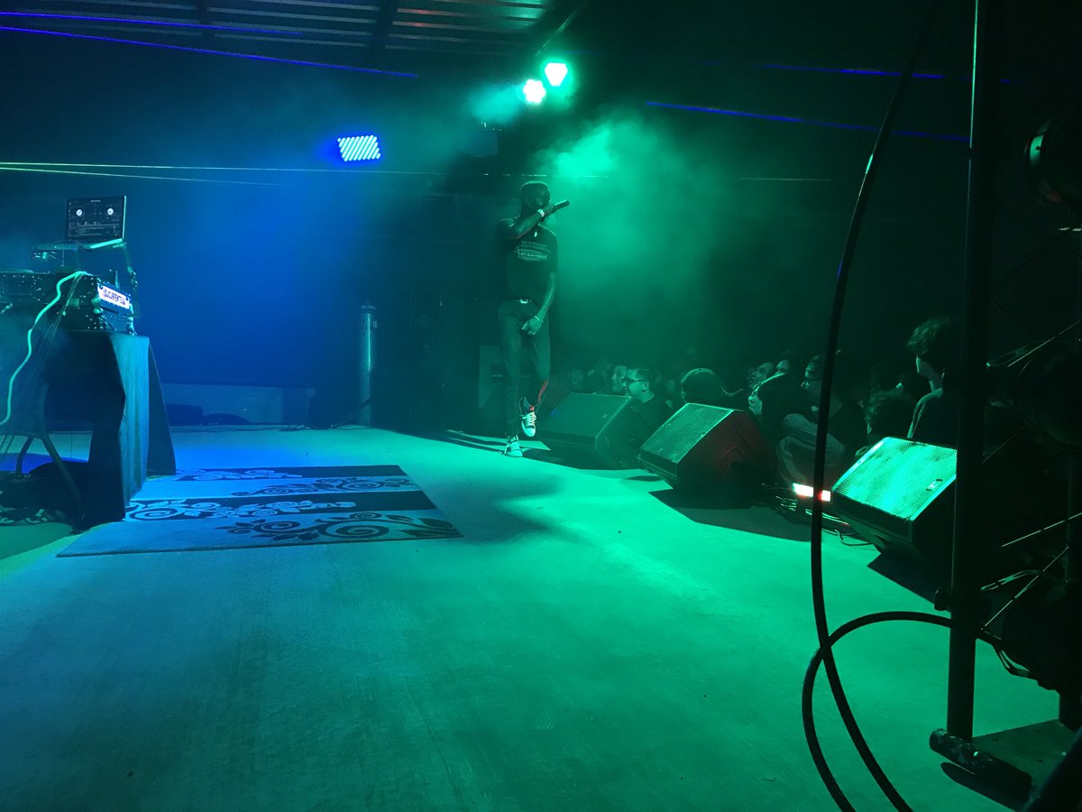 adam4L's tweet image. .@scream80s always doing the damn thing 

#midnightswim