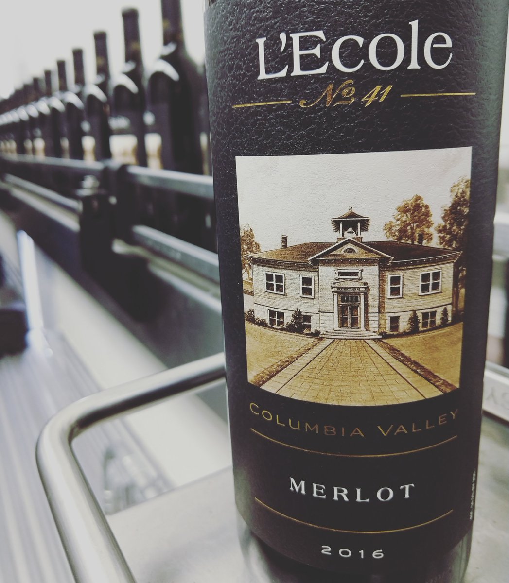 It's official - 35 years of putting Washington #Merlot in the bottle!  Today was a #GOODDAY.    

<a href="/MerlotMeDay/">Merlot Me</a> #merlot #merlotme #wawine #wine #WineWednesday <a href="/WWValleyWine/">Walla Walla Valley Wine</a> <a href="/Wa_State_Wine/">Washington Wine</a>