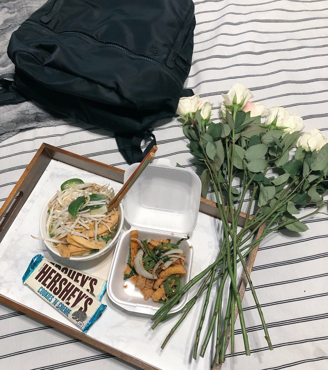 ho11ybaby's tweet photo. Spoiled by @BrandolfTheGrey ☺️🌹 Surprised me with my favorite pho and a new backpack https://t.co/wkQYrKsc22