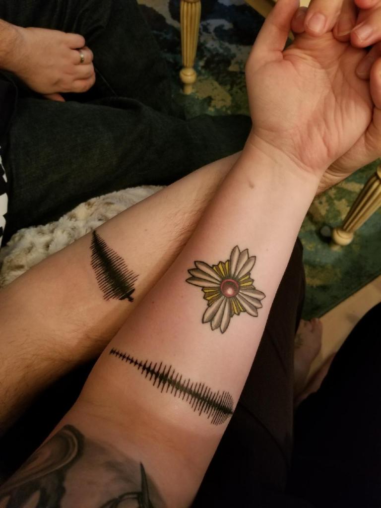 yugiohtas's tweet photo. For Valentine’s Day, Marianne and I got waveforms of each other’s voices tattooed on our arms.

Our voices have been such an intrinsic part of our lives and even moreso in our relationship. Don’t know where we’d be without them.

Glad to know where I belong. https://t.co/isi9DwCjFM