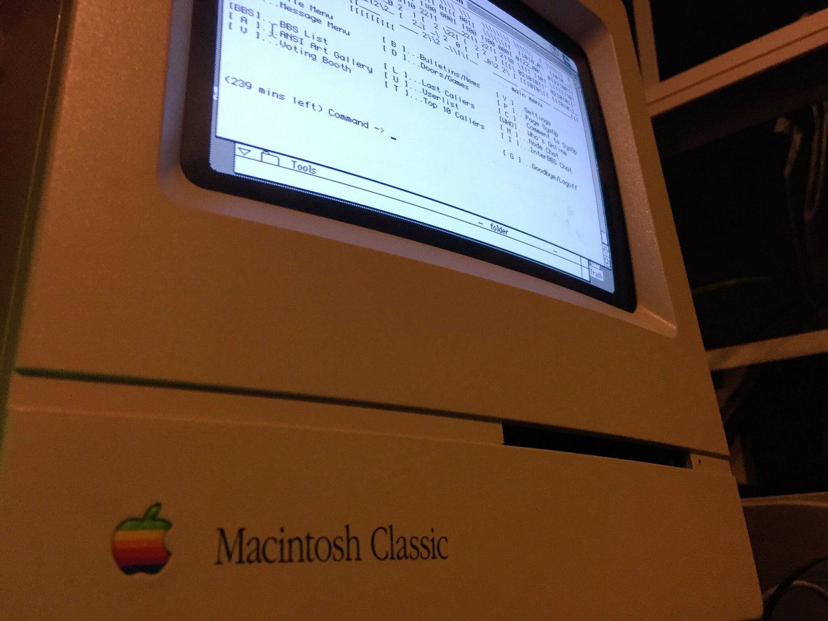 FetchREX's tweet photo. Just got my System 7.1 #Macintosh Classic online with #WiModem232.  Trying to find a #BBS to download a better terminal program now.  (ie. ZTerm) #RetroComputing https://t.co/24zYWemPyo