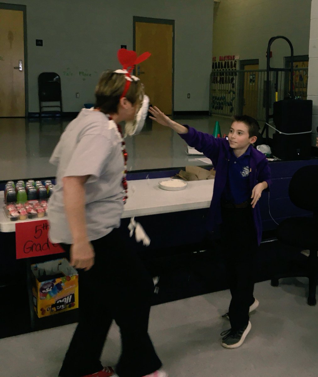 JennieLGraves's tweet photo. We had an awesome day at MSAW’s Jump Rope For Heart Assembly. No words needed. #Mrs.Graves #Mrs.Blanchard #Ms.Kember @JennieLGraves @LizKember @SBlanchard_43 @btroxc2_tro #thanksCoachAllen #MSAWproud https://t.co/wEddbi7FI9