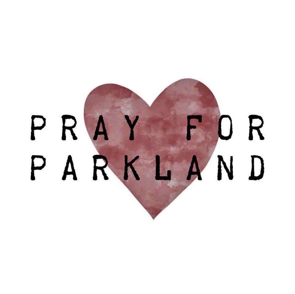 ProducerJam's tweet photo. #PrayForParkland https://t.co/h4mArFXwcA