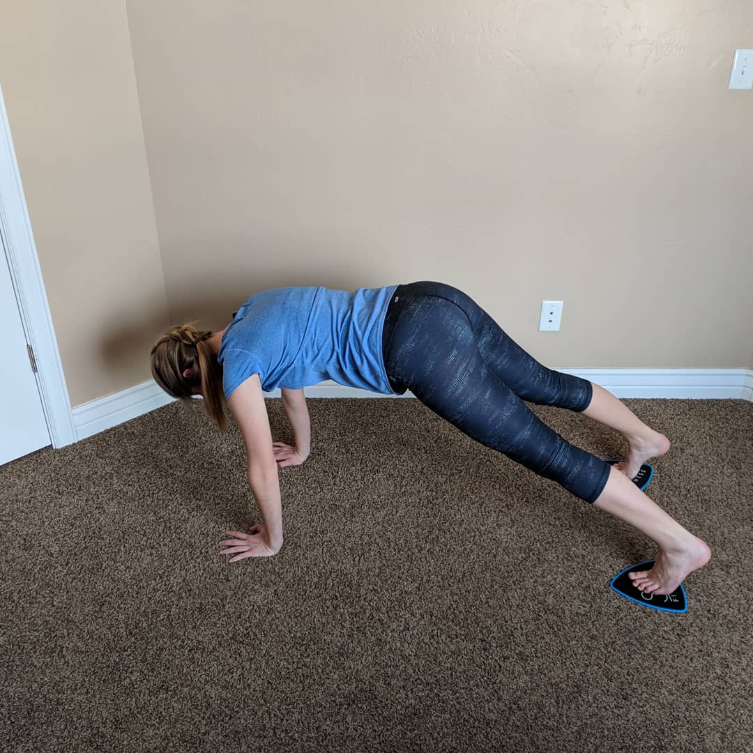 LiikeFitness's tweet photo. Hey everyone! Happy #ValentinesDay2018 Physical Therapy school's got me like 😥🏃, so sorry for the lack of posts! Can't say I'll be doing any better until graduation either haha. Anyways, here's the latest exercise!
#CoreSliders Exercise #6 - Plank Jacks with Sol Fitness Discs https://t.co/SmXWna2rTk