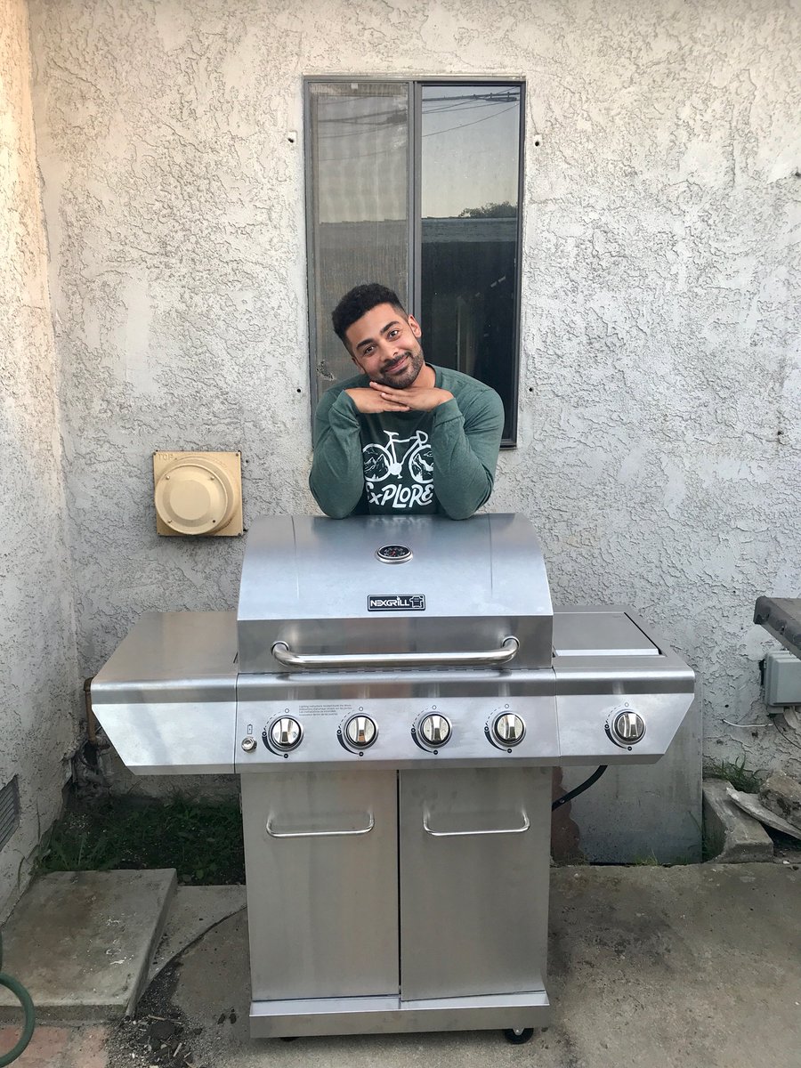 deanie_babies's tweet photo. FOR REAL @Postmates !? My roommate was so excited about this he had have a little photoshoot to welcome it into the family #vdayandchill can’t wait to fire this thing up https://t.co/jja58ZcgHf