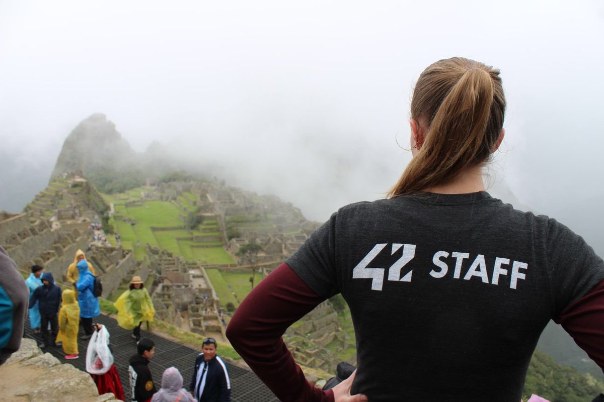 brittanydbir's tweet photo. Showing off my @42SiliconValley swag at #Machupicchu  😊✌️⛰ https://t.co/3AsSMSKQvS