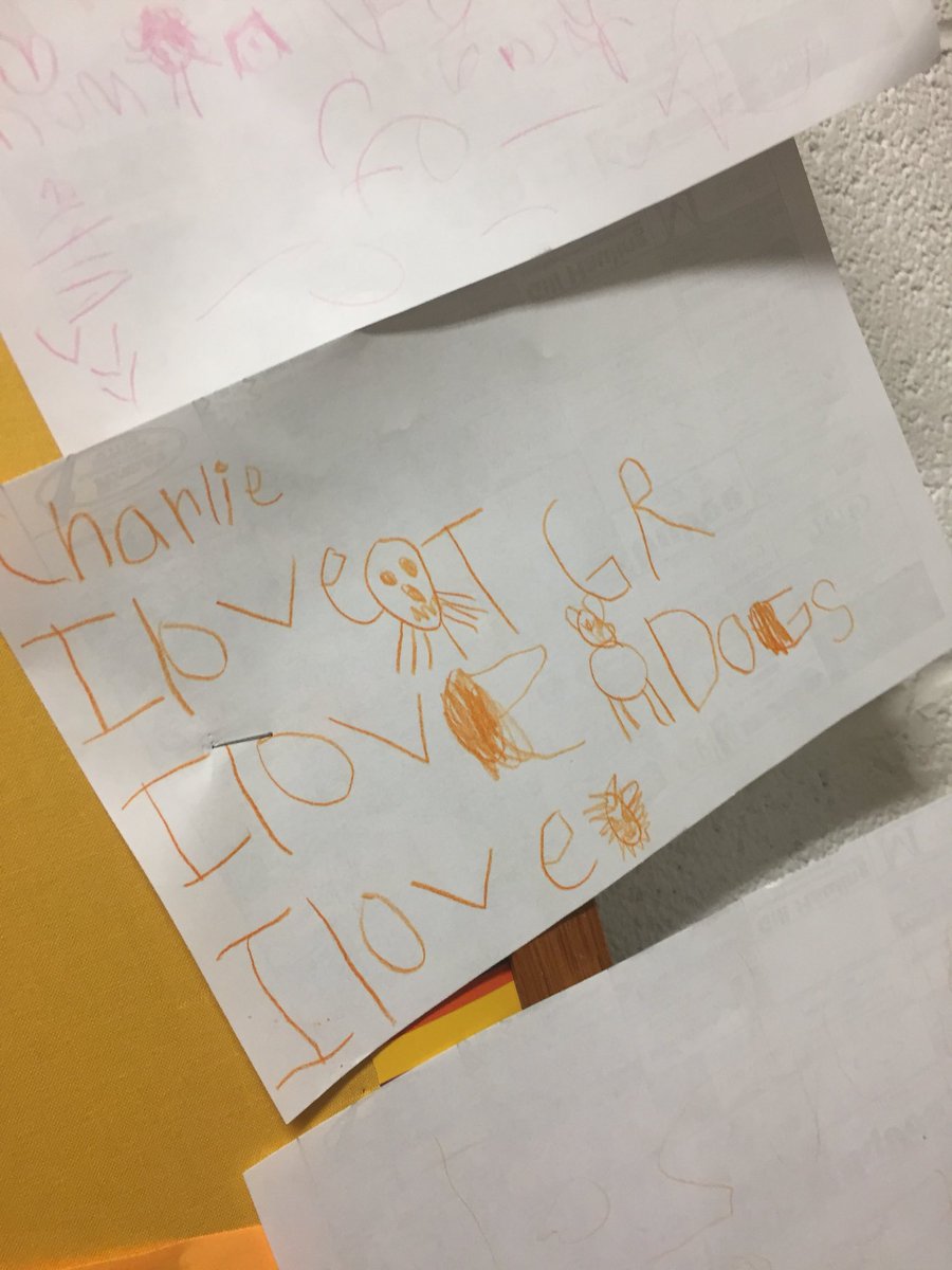 jpettykc's tweet image. There are many ways to write I Love... So fun exploring the gift of writing at Kiddie Crusaders! #scpsi