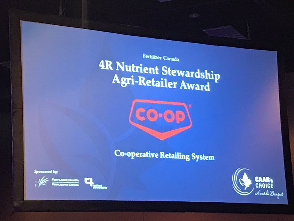 darrelk1's tweet photo. Proud to be a part of @Coop_Ag #GROWTeam and the @CoopCRS winner of the 4R Nutrient Stewardship AGRO-Retailer Award @CdnAgRetail #CAARcon https://t.co/MOvkVMbkhl