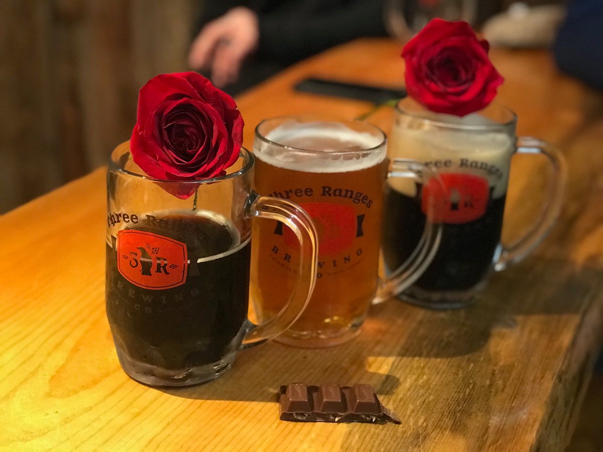 OwenTorgerson's tweet photo. Out with my bride @Korie_Lynn and others for a tasty pairing during #valenpints Day at @threeranges https://t.co/1TiBONL0H4