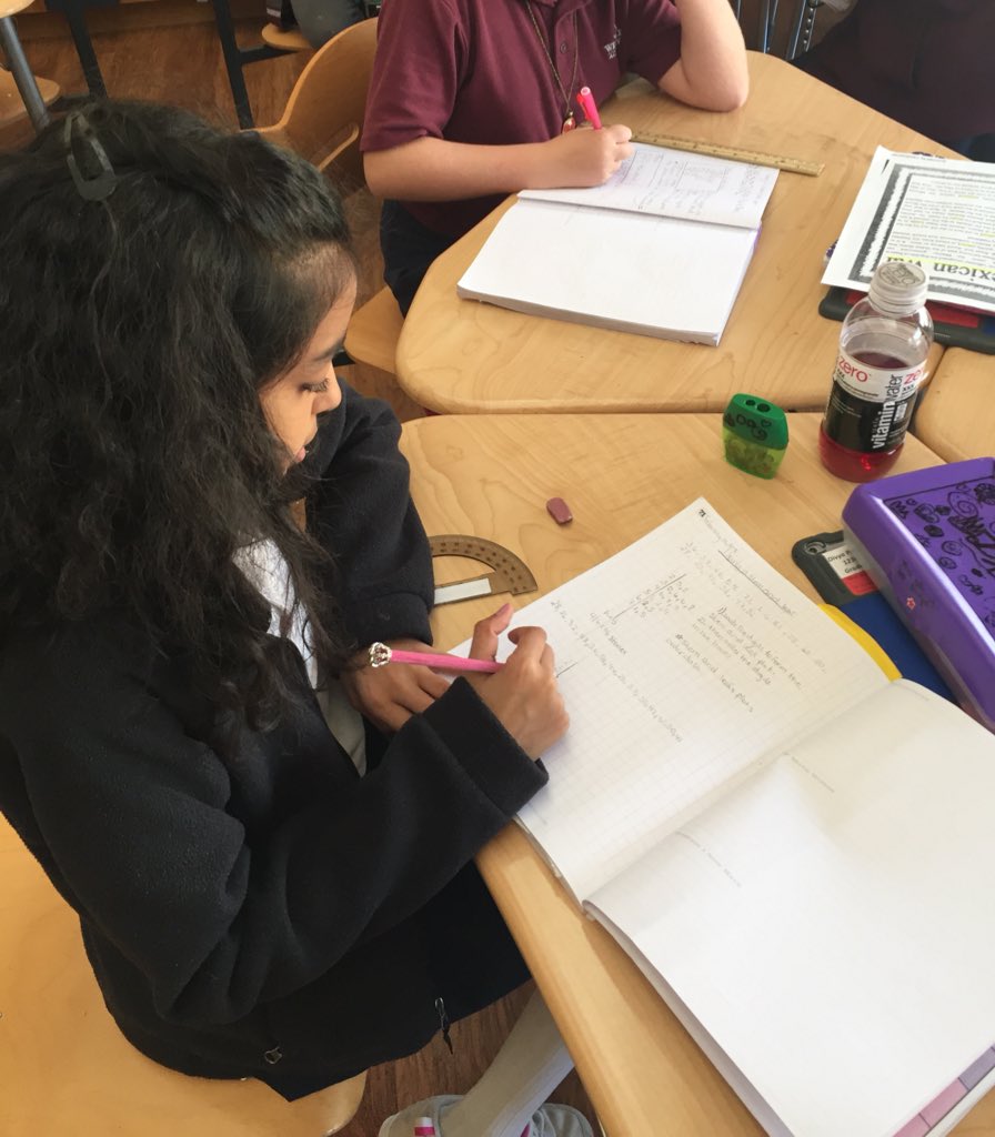 ibmisstitus's tweet image. Hard at work creating their own stem &amp;amp; leaf plots! Proud of their determination 🙌 #waexcels #ibpyp #pypmath