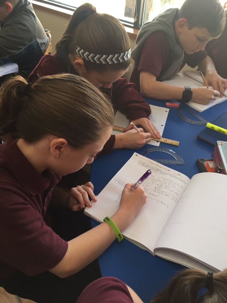 ibmisstitus's tweet image. Hard at work creating their own stem &amp;amp; leaf plots! Proud of their determination 🙌 #waexcels #ibpyp #pypmath