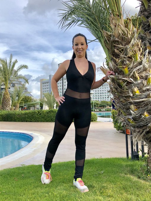 Es geht sich nichts um einen sch&ouml;nen Platz unter Palmen...   Ich w&uuml;nsche euch einen angenehmen Tag 💋  #party<a href="/tag/model"class="tags"><span>#model</span></a><a href="/tag/fitness"class="tags"><span>#fitness</span></a><a href="/tag/sweet"class="tags"><span>#sweet</span></a><a href="/tag/workout"class="tags"><span>#workout</span></a><a href="/tag/fit"class="tags"><span>#fit</span></a><a href="/tag/hot"class="tags"><span>#hot</span></a><a href="/tag/party"class="tags"><span>#party</span></a>